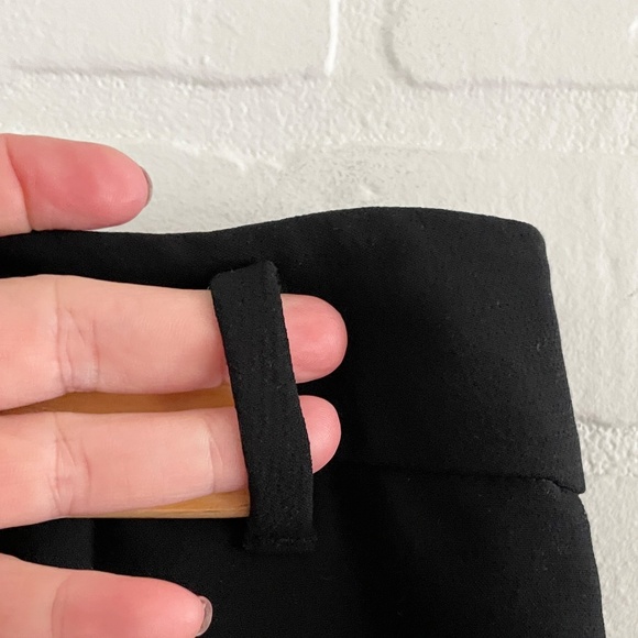 Aritzia Wilfred Carrot Pants Crop Ankle Business casual Pockets Black Sz 2 - Picture 10 of 13